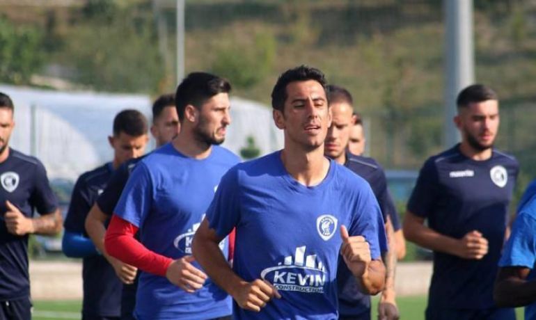 Rauf Əliyev komandaya ulduz futbolçu kimi gəlməyib