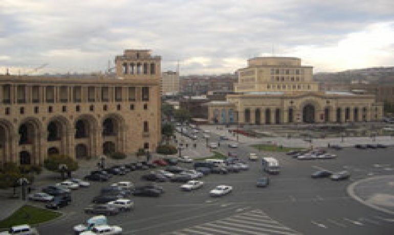 Ermənistan artıq müstəqilliyini itirmiş bir ərazi,