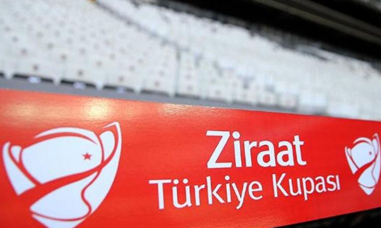 Yarımfinalda İstanbul derbisi
