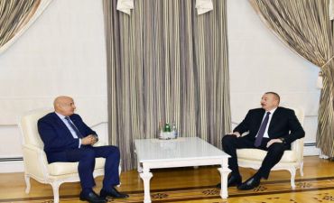 Prezident İlham Əliyev ISESCO-nun baş direktorunu 