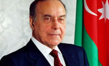 Heydər Əliyev: böyük xalqın böyük lideri