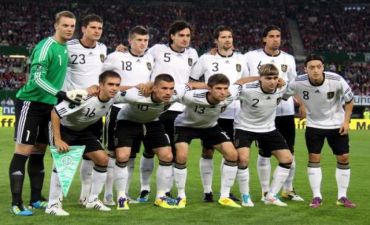 15 il, 11 turnir, 10 yarımfinal