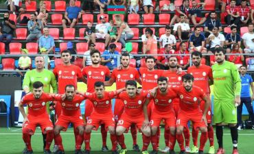 Hakimin səhv qərarı millimizin debütünü korladı