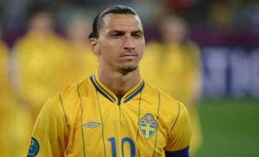 Zlatan bir aylıq sıradan çıxıb