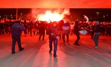 İngilis azarkeşlər Bakıya gəlmələrinə peşman oldul