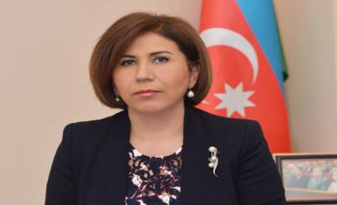 Bahar Muradova: 