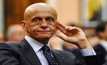 Kollina namizədliyini verəcək - Prezident olmaq is