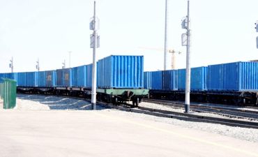 Bakı-Tbilisi-Qars dəmir yolu ilə ilk qatar yola sa