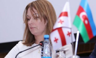 Saakaşvilinin həyat yoldaşı Bakıya gəldi - FOTO