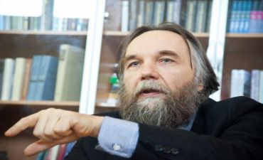 Duqin Qarabağ münaqişəsinin həllini göstərdi: 