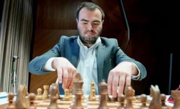 Şəhriyar dünya çempionunu məğlub etdi