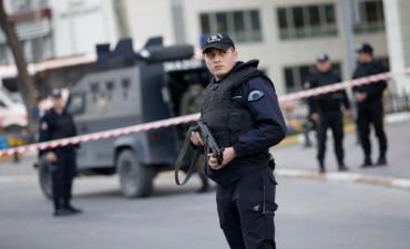 Türkiyə polisi Gülən tərəfdarlarına qarşı əməliyya