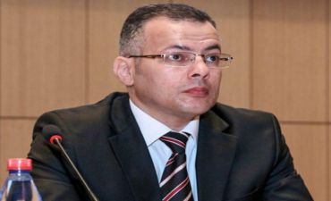 Manatın güclənməsi iqtisadiyyatı proqnozlaşdırmaq 