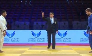 Rüstəm Orucov gümüş medal qazandı