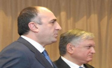 Məmmədyarovla Nalbandyanın görüşü başladı