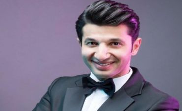 Xəyyam Nisanov yarımmilyon manatlıq maşınını nümay