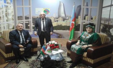 "Həkim-yazarlar" verlişinin qonaqı Qarab