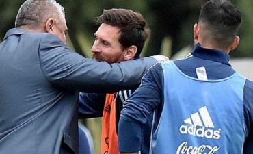 Messi Argentina millisindən ayrılır?