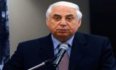 Onların başı kiminsə qoltuğunun altındadır