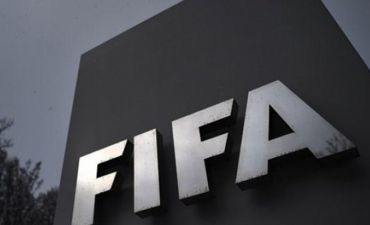 FİFA İngiltərə və Xorvatiyanı cərimələdi