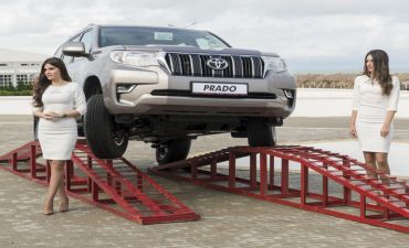 Yeni Toyota Prado özünə heyran etdi - FOTO