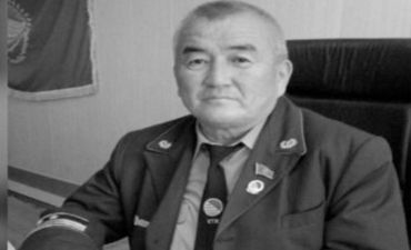 Deputat özünü asdı - Qazaxıstanda