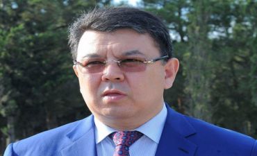 Qazaxıstanlı nazir Natiq Əliyevlə hazırladıqları 