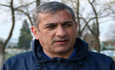 Yunis Hüseynov: 
